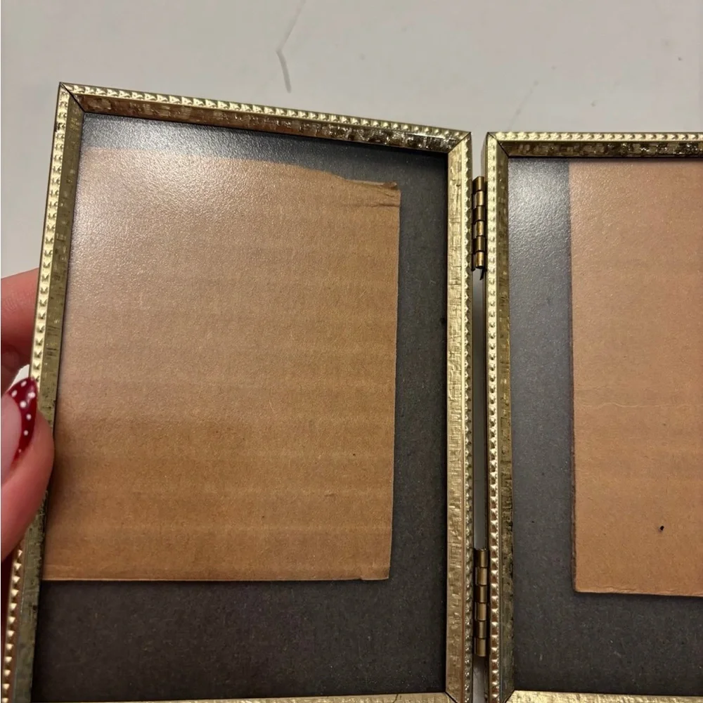Vintage gold tone Trifold 3 photo frames
